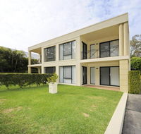 'Bagnall Views' 2/161 Government Rd - Stylish  modern duplex across the road to the waters edge - Accommodation Daintree