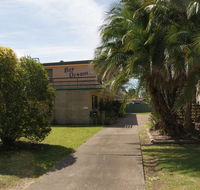 'Bay Dream' Upstairs Unit Three - Accommodation Daintree