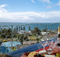 'Baylife Villa' 4a Warruga St - Large home with WIFI Netflix Aircon Linen  Spectacular Views - Accommodation Daintree