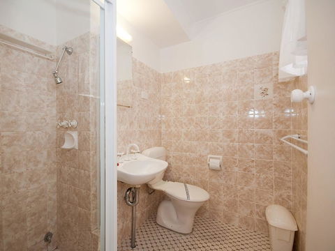 'Beachside' Shoal Bay, Unit 6 - Accommodation Daintree 1