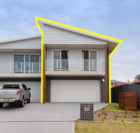 'Birubi Breezes' 2/7 Fitzroy St - Large Duplex with Air Conditioning WIFI  only 5 minute walk to the beach - Accommodation Daintree