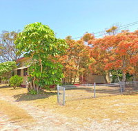 'Daves Place' 27 Rigney St - Holiday house with WIFI Aircon  Boat Parking - Accommodation Daintree