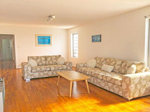 'Mooring One Downstairs', 23 Shoal Bay Rd - Fantastic Ground Floor Duplex With Views, WIFI And Air Conditioning - Accommodation Daintree 1
