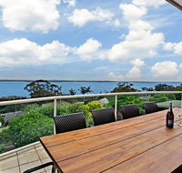 'The Bay' 25 Wallawa Rd - huge home with aircon spectacular views  chromecast - Accommodation Daintree