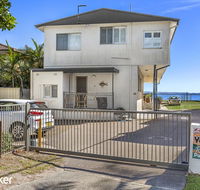 'Yacaaba' Beautiful Waterfront Location - Accommodation Daintree