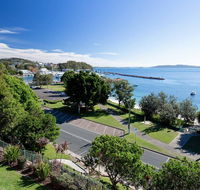 1 'Kiah' 53 Victoria Parade - stunning views wifi aircon just across the road to the water - Accommodation Daintree