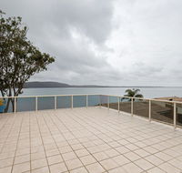 1 'Kooringal' 105 Soldiers Point Road - waterfront unit wth aircon - Accommodation Daintree