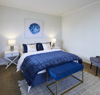 1 Bdrm Top Floor Apt With Sunroom - Accommodation Daintree