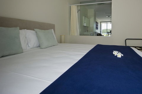 1 Bright Point Apartment 1402 - Accommodation Daintree 2