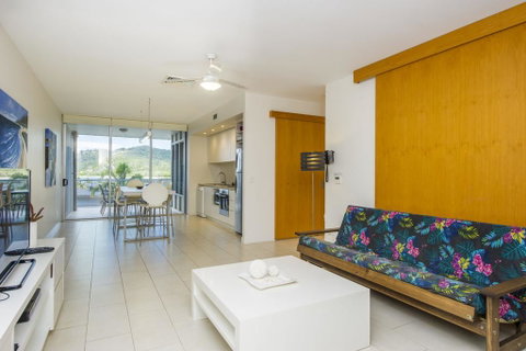 1 Bright Point Apartment 1405 - Accommodation Daintree 0