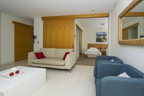 1 Bright Point Apartment 1502 - Accommodation Daintree 2