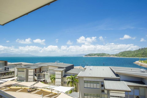 1 Bright Point Apartment 1503 - Accommodation Daintree 2