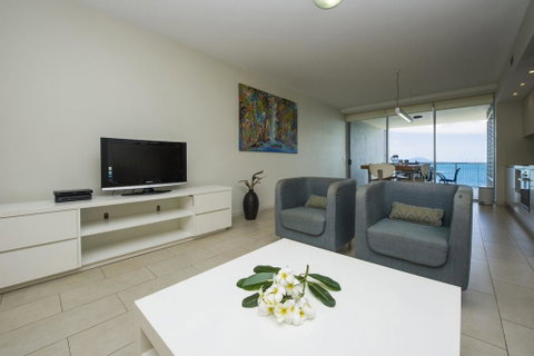 1 Bright Point Apartment 4202 - Accommodation Daintree 2