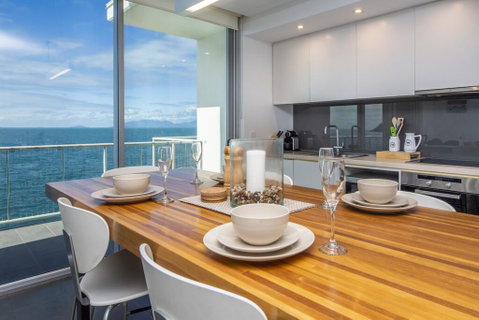 1 Bright Point Apartment 5103 - Accommodation Daintree 1