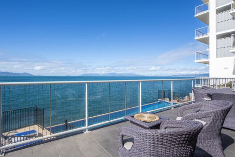 1 Bright Point Apartment 5103 - Accommodation Daintree 3