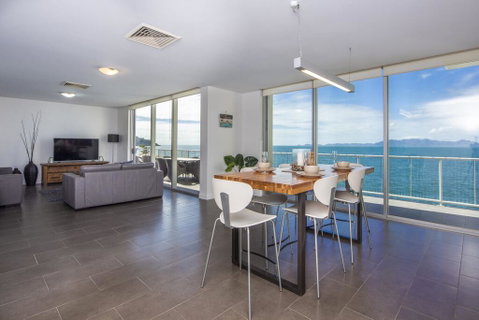 1 Bright Point Apartment 5103 - Accommodation Daintree 0