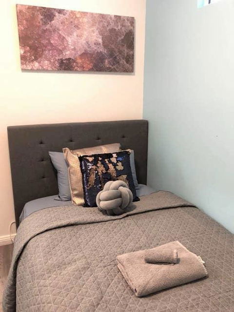 1 Private Single Room In Carramar 1-minute Walk To Station - SHAREHOUSE - Accommodation Daintree 3
