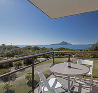 10 'Intrepid' 3 Intrepid Close - water views over Shoal Bay Beach - Accommodation Daintree