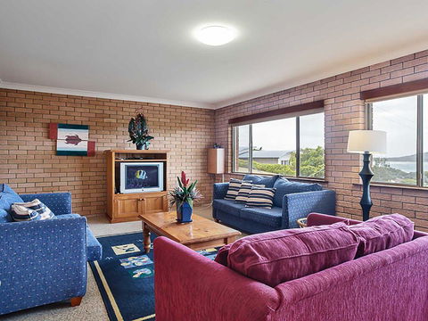 10 Garuwa Street - Fabulous Fingal - Accommodation Daintree 2