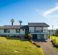 106 Ocean Parade Dalmeny - Accommodation Daintree