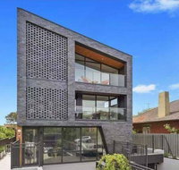 106 Modern Prestige 3-Storey New Establishment - Accommodation Daintree