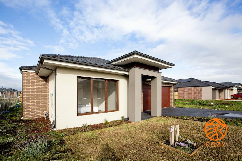 Cranbourne VIC Accommodation Daintree