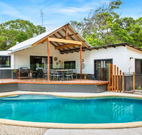 11 Naiad Court - Rainbow Shores Fantastic Family Retreat Swimming Pool 200m to beach Free Wi-Fi - Accommodation Daintree
