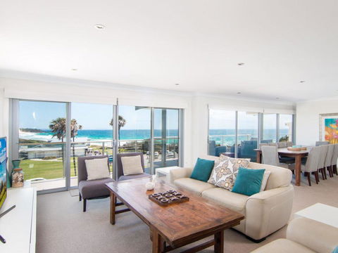 12 Cliff Road - Accommodation Daintree 0