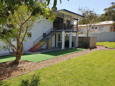 12 Cooloola Drive - Family Home, Close To Beach, Pet Friendly - Accommodation Daintree 2