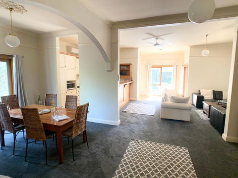 123 Hill St, Heart Of Orange, Double Brick - Accommodation Daintree 1