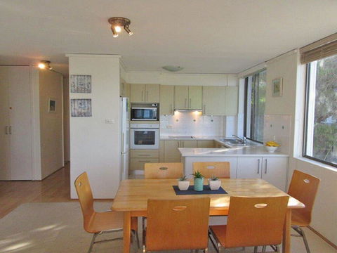 13 'Harbourside', 3-7 Soldiers Point Road - Fantastic Waterfront Unit - Accommodation Daintree 2