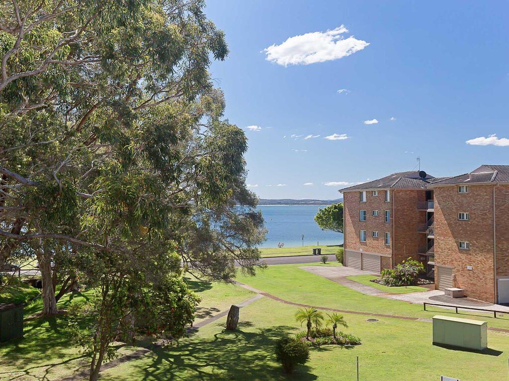 Nelson Bay NSW Accommodation Daintree