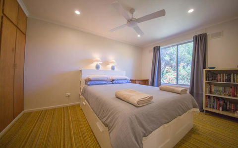 17 Broadbeach Drive - Free WiFi! - Accommodation Daintree 2
