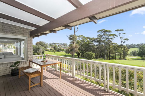 19 Buchan Street - Mollymooks Tee To Sea - Accommodation Daintree 2