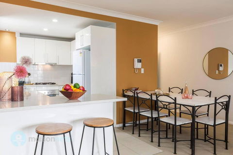 2 Bedroom 2 Bathroom Apt With Balcony And Parking - Accommodation Daintree 2