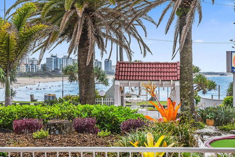 2 Bedroom Private Unit - Alexandria Apartments - Accommodation Daintree 2