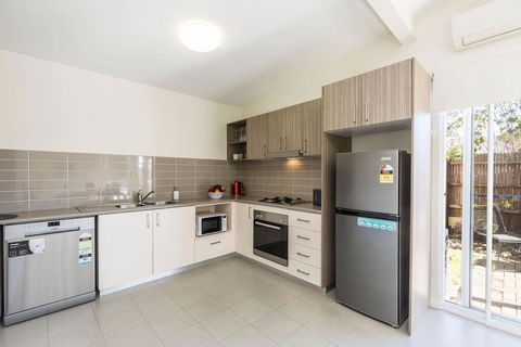 2 Bedroom W/Parking Near Central Cessnock - Accommodation Daintree 1