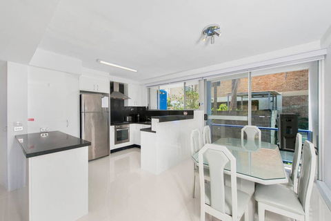 2 Cirrus - Accommodation Daintree 3