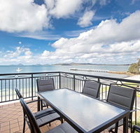 2/137 Soldiers Point Road - luxury unit on the waterfront with aircon and free unlimited Wi Fi - Accommodation Daintree