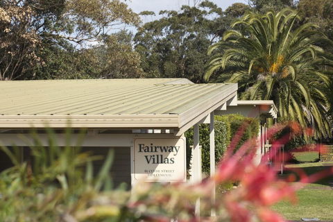 2/81 Clyde St - Villa De Golf At Mollymook - Accommodation Daintree 3