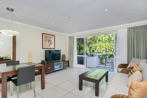 214 Spindle Cowrie Apartment - Accommodation Daintree 1