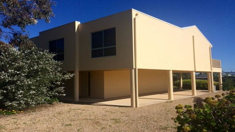 22 Broadbeach Drive - Accommodation Daintree 0