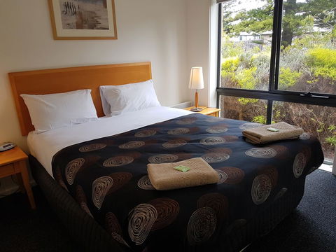 22 Gillies Street Apartments - Accommodation Daintree 3