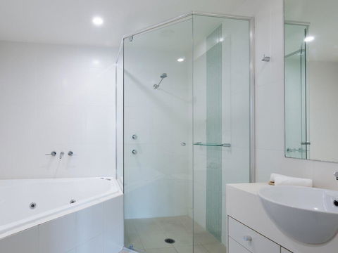 245 'Pacific Blue', 265 Sandy Point Rd - Air Conditioned Unit With Resort Facilities And Linen Supplied - Accommodation Daintree 3