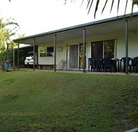 27 Carlo Road - Rainbow Beach Affordable Family Beach House - Accommodation Daintree