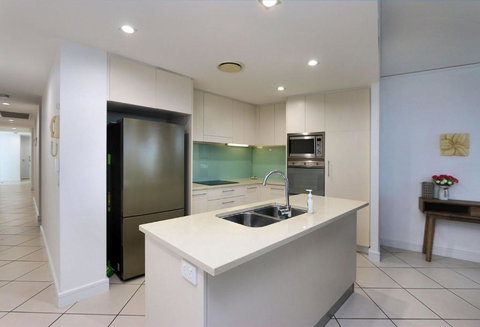 C Bargara Unit 101 - Accommodation Daintree 2