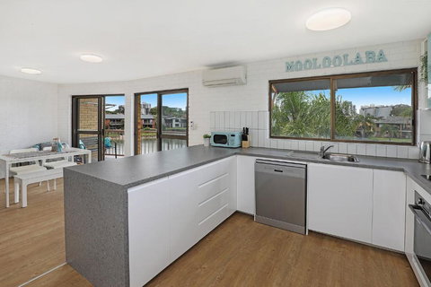 CANAL7-ON THE MOOLOOLABA CANAL! - Accommodation Daintree 1