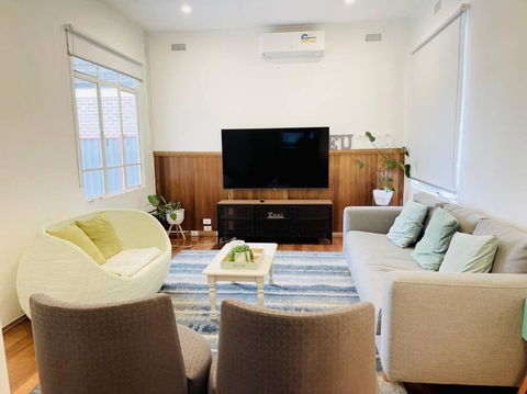 D123 Super Sun Shine Stay - Accommodation Daintree 4