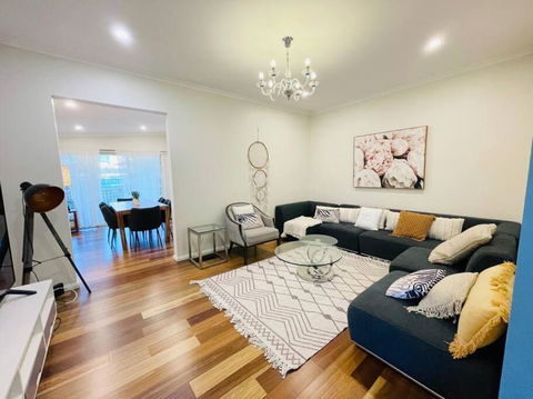 D141 Your Joyful Vacation - Accommodation Daintree 3