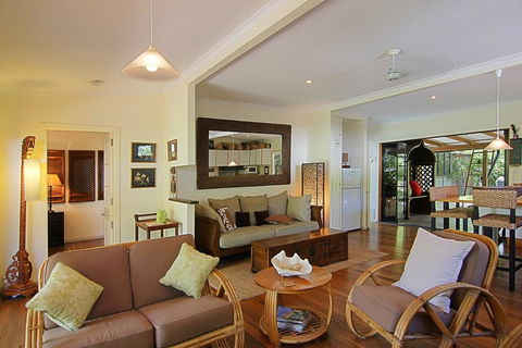 28 Childe Street, Byron Bay - Banaba - Accommodation Daintree 2